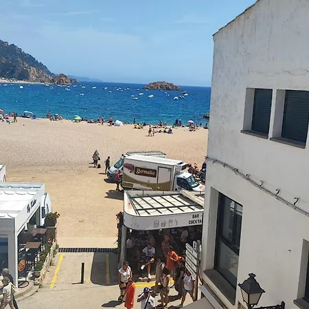Pont Vell A Dos Metros De La Playa